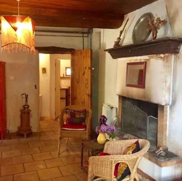 Mas Des Nabieres Bed & Breakfast Saint-Martial  Exterior photo